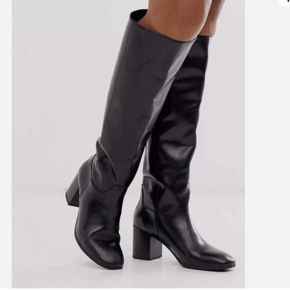 VAGABOND Nicole Knee High Pull On Boot